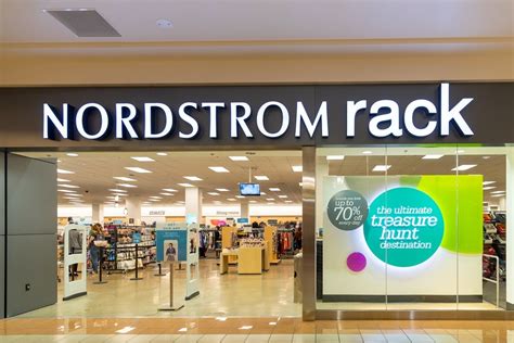 does nordstrom rack sell cologne.